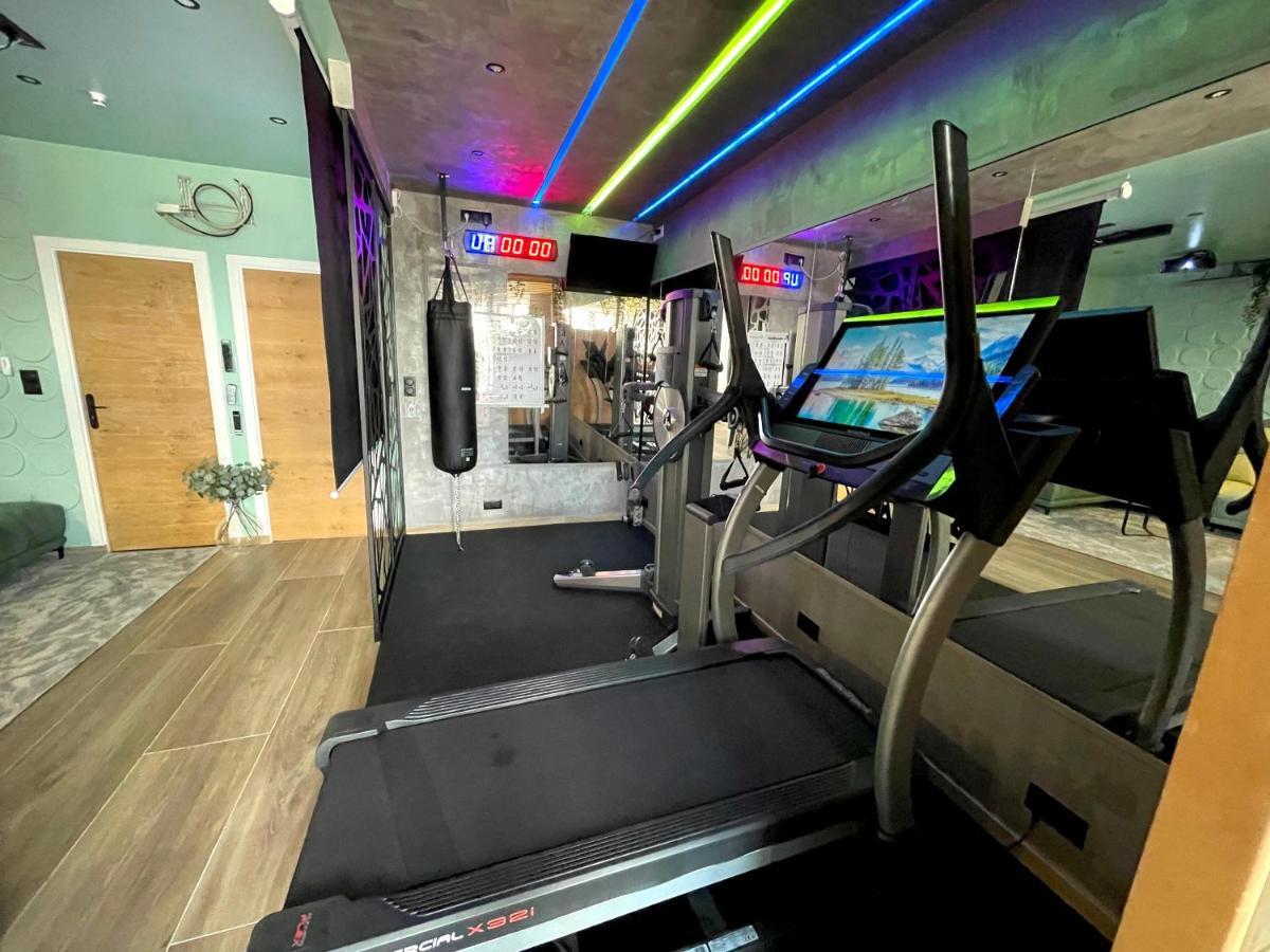 Capsule Wellness - Sauna - Balneo - Machine De Sport Privatif - Ps5 - 2 Chambres Valenciennes Kültér fotó