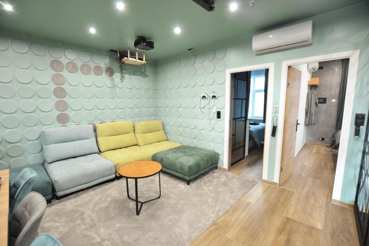 Capsule Wellness - Sauna - Balneo - Machine De Sport Privatif - Ps5 - 2 Chambres Valenciennes Kültér fotó