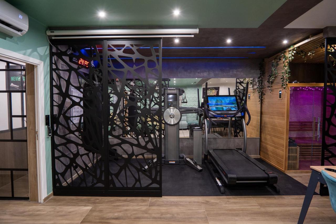 Capsule Wellness - Sauna - Balneo - Machine De Sport Privatif - Ps5 - 2 Chambres Valenciennes Kültér fotó