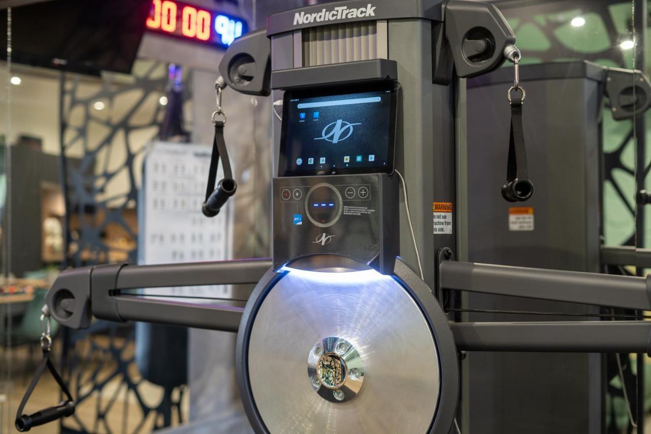 Capsule Wellness - Sauna - Balneo - Machine De Sport Privatif - Ps5 - 2 Chambres Valenciennes Kültér fotó